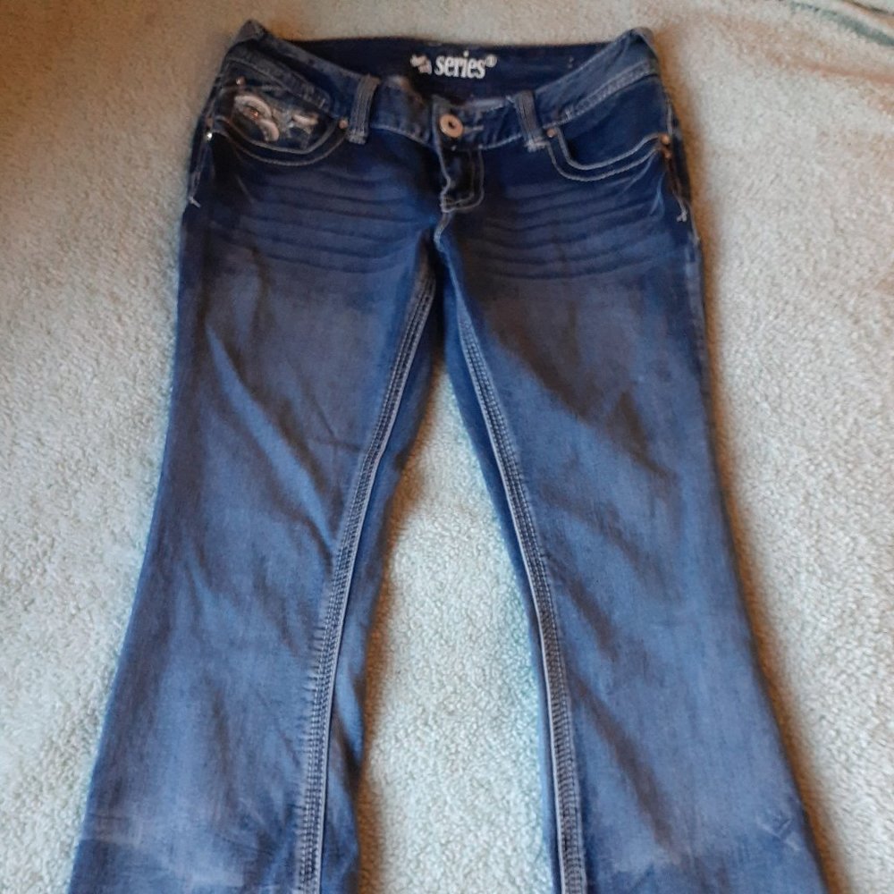 💮2/$20🔔Short length bootcut jeans